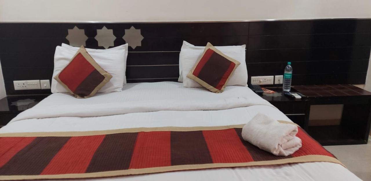 Hotel The Orion Jaipur Eksteriør bilde